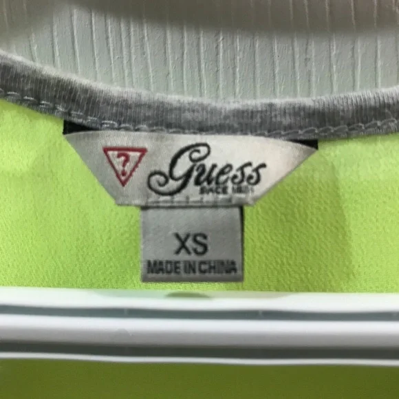 Guess Tank - Picture 4 of 7